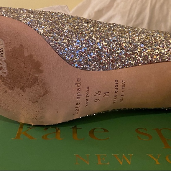 GLAMOUR! Iconic silver glitter Dolores pumps from Kate Spade. Best shoe EVER - Picture 6 of 13